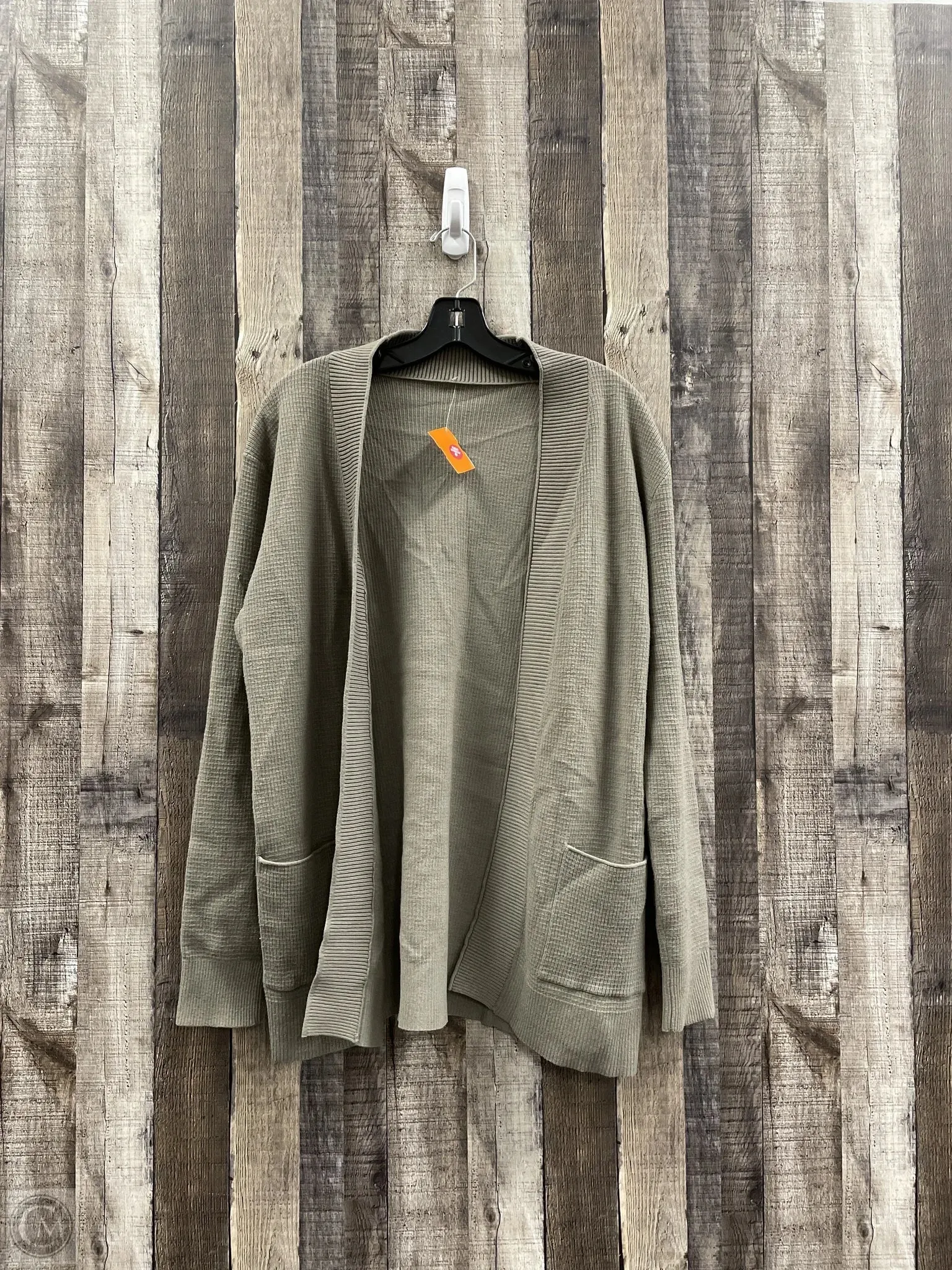 Cardigan By Cmf  Size: L