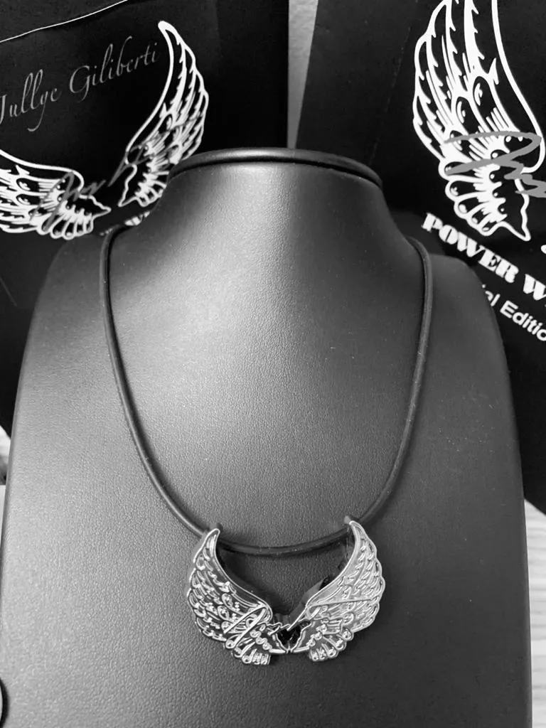 Stretch Necklace Color Black - Power Wings By Jullye Giliberti